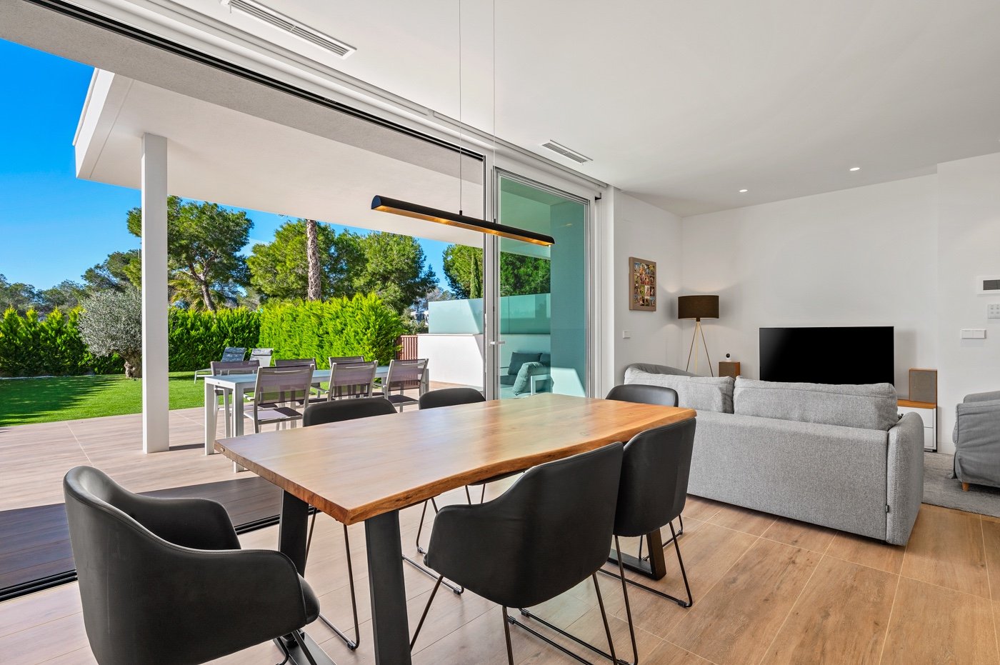 o_1jhdkq7p81k50f821obdr1k1r5n3l