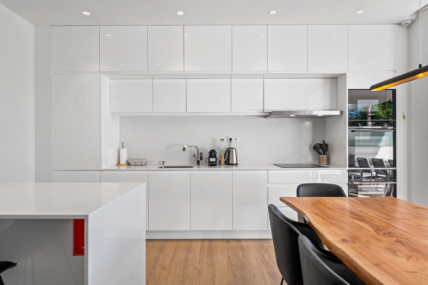 o_1jhdkq7p81nd411l51pulqee35s3n