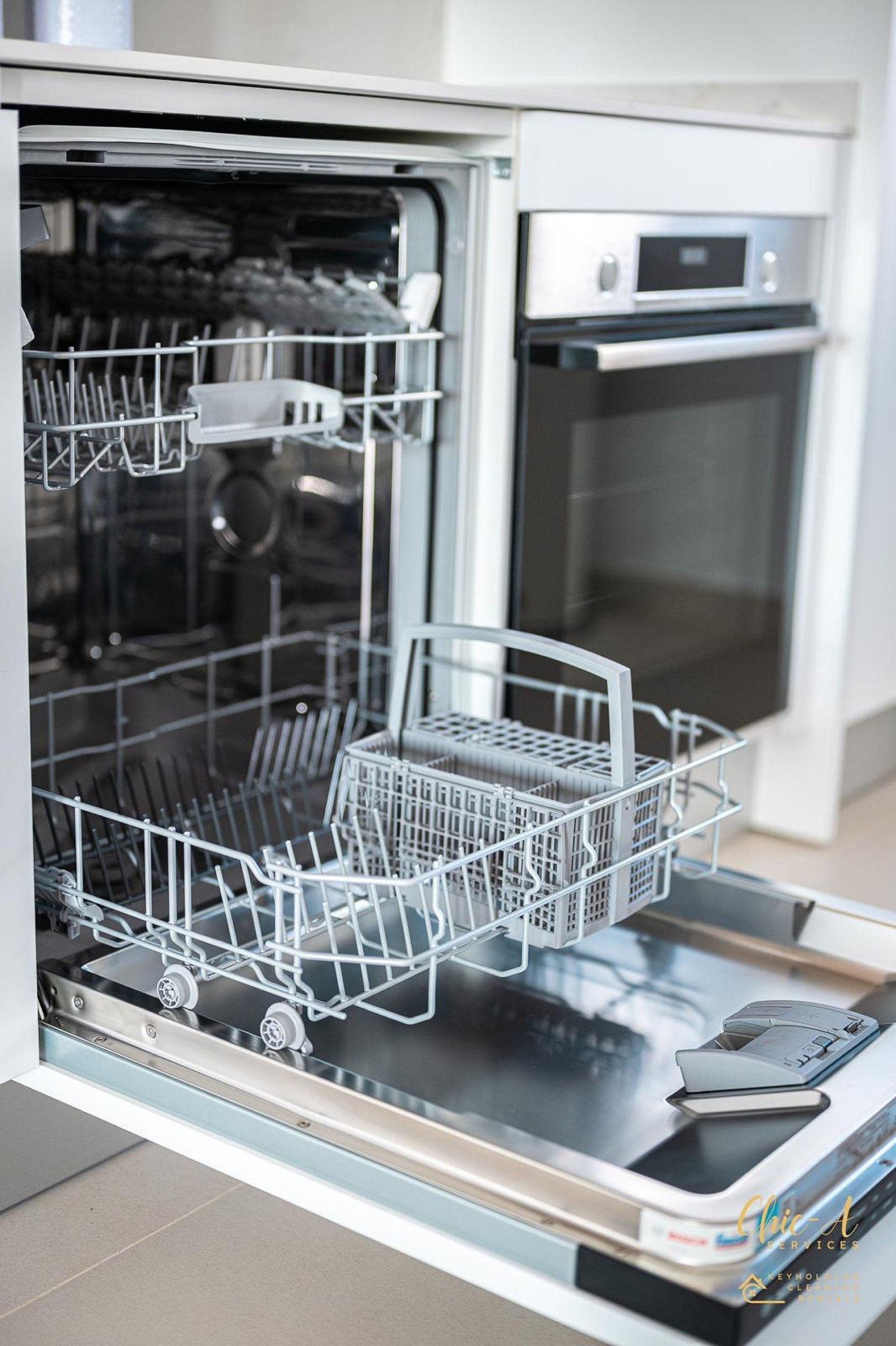 w_img-20251111-wa0047