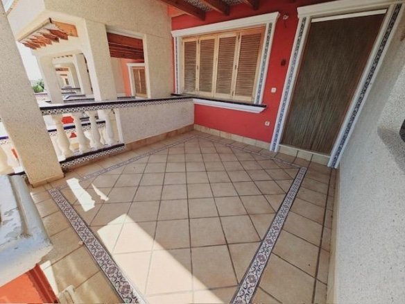 Villa for sale in Guardamar del Segura