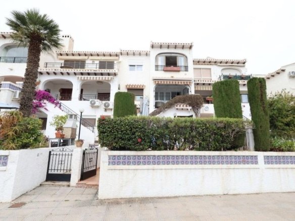 Duplex for sale in Cabo Roig