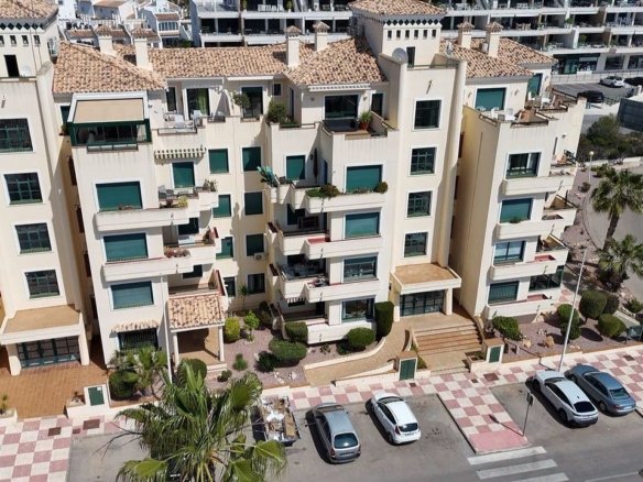 Apartment for sale in Campoamor