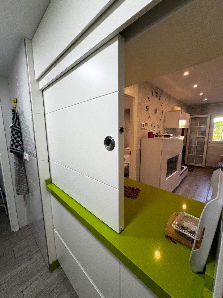 fd3f6a99-6d18-480e-b56c-3fdf0a18f9f4