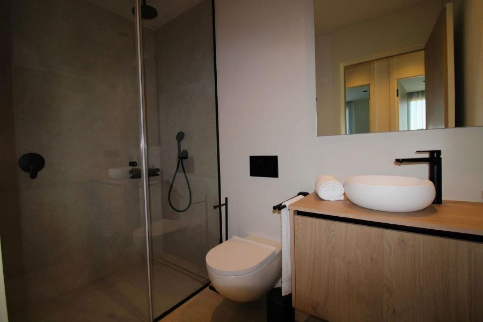 g_c0qjok0v4vqshn2b8n4y