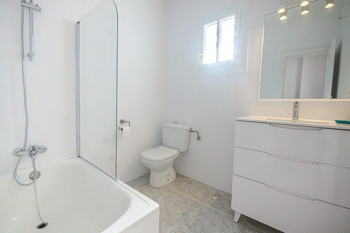 o_1j83dlp721tci1sg8kevl441afv2i