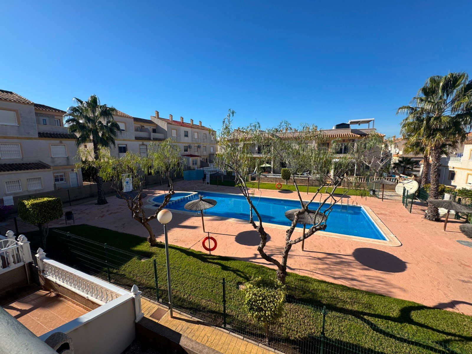 o_1jfb4qnuv1ql5np3150r1ub913l21n