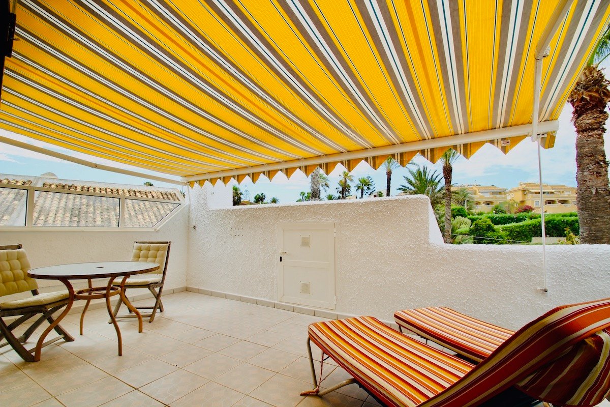 o_1jgf28vj71dcra6118n21fgvp022r