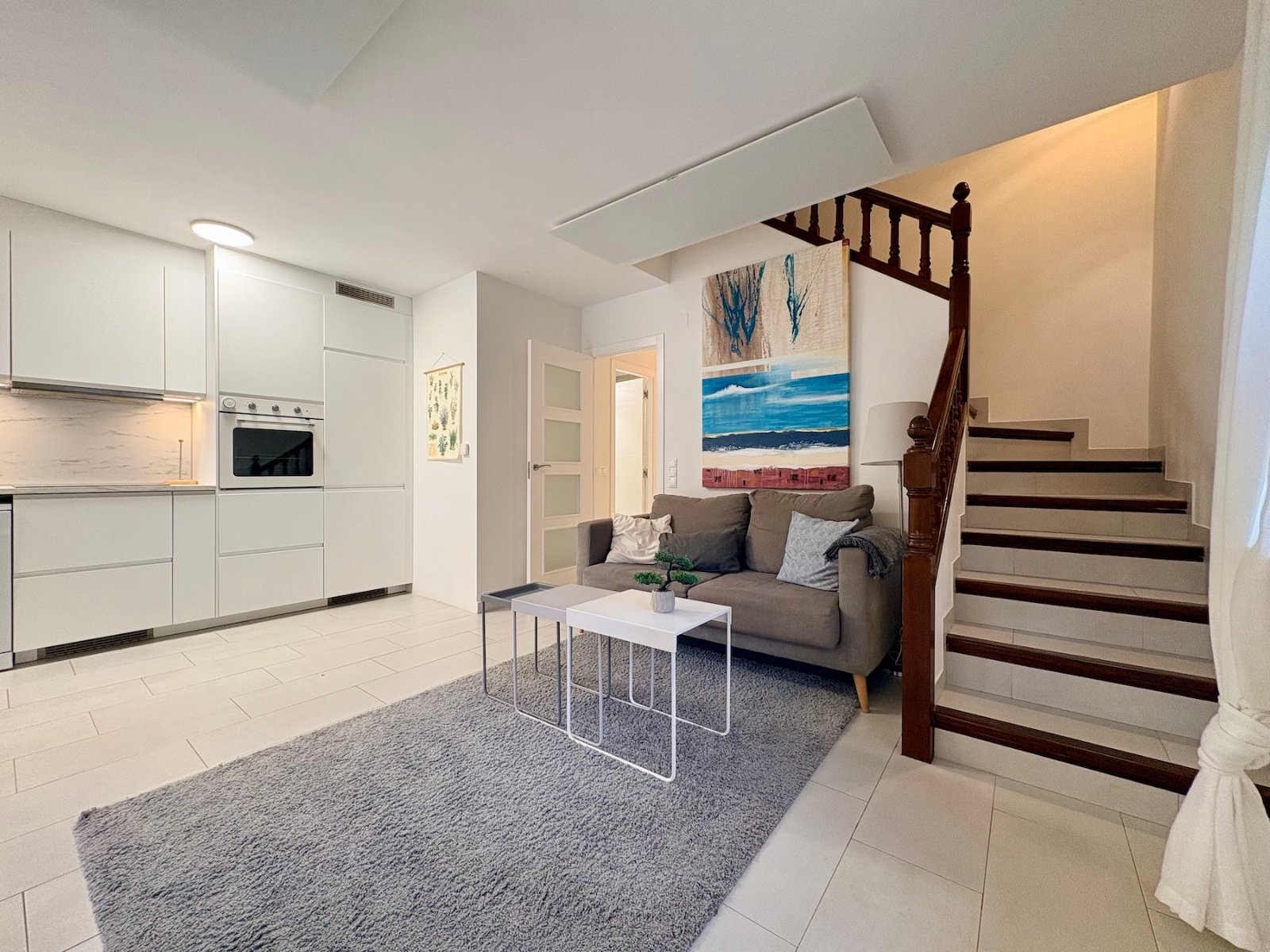 o_1jgf28vj834j1k8faun1b681dui3g