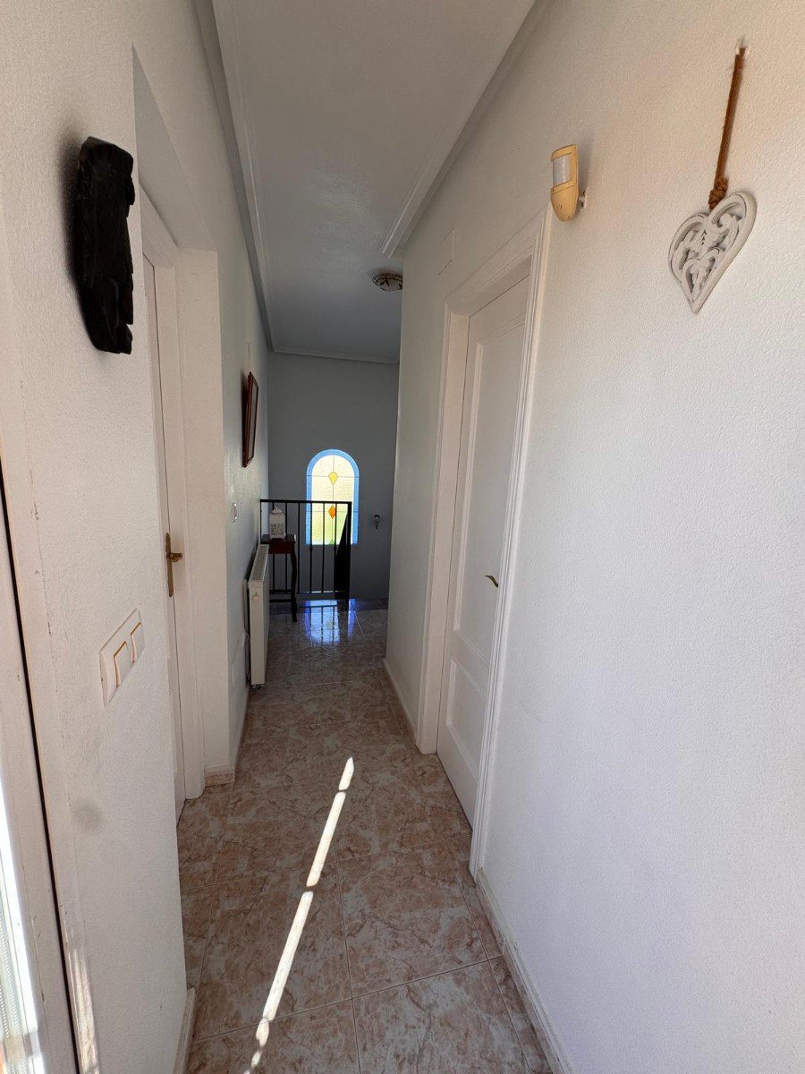 o_1jjjhjjei136qf4p1eci1hb31add3q