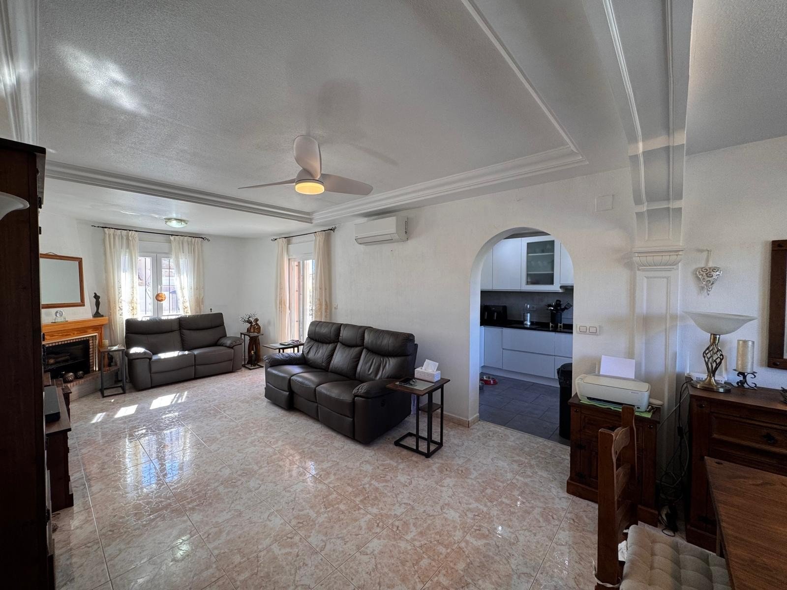 o_1jjjhjjei1j605ej3cr1ijn1sti36