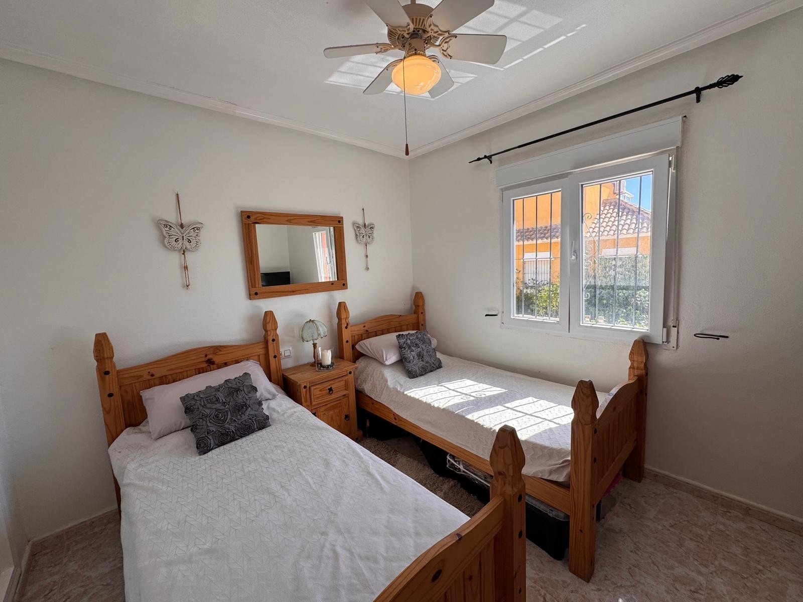 o_1jjjhjjeippq11rh10rj1ff8128c3i