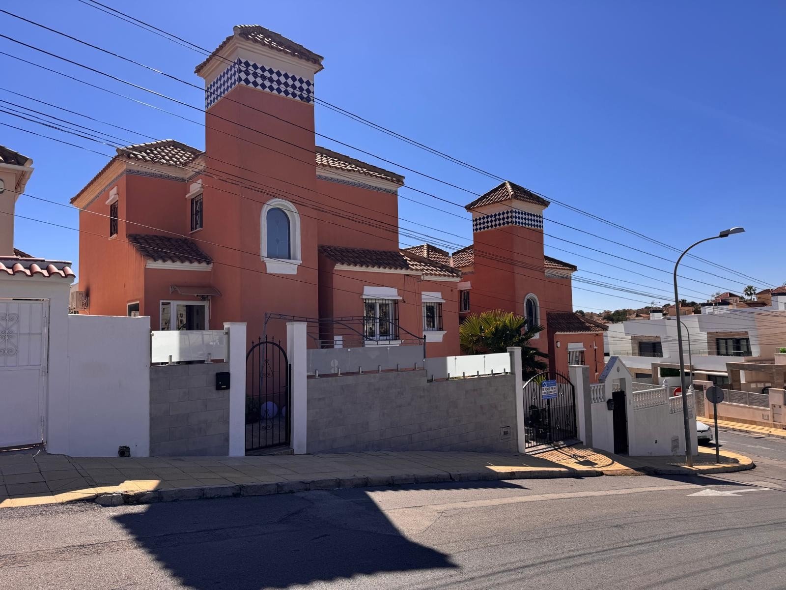 o_1jjjhjjeis541hbc1tm4k5k13mk41 Alicante – Sunrise Dream Properties