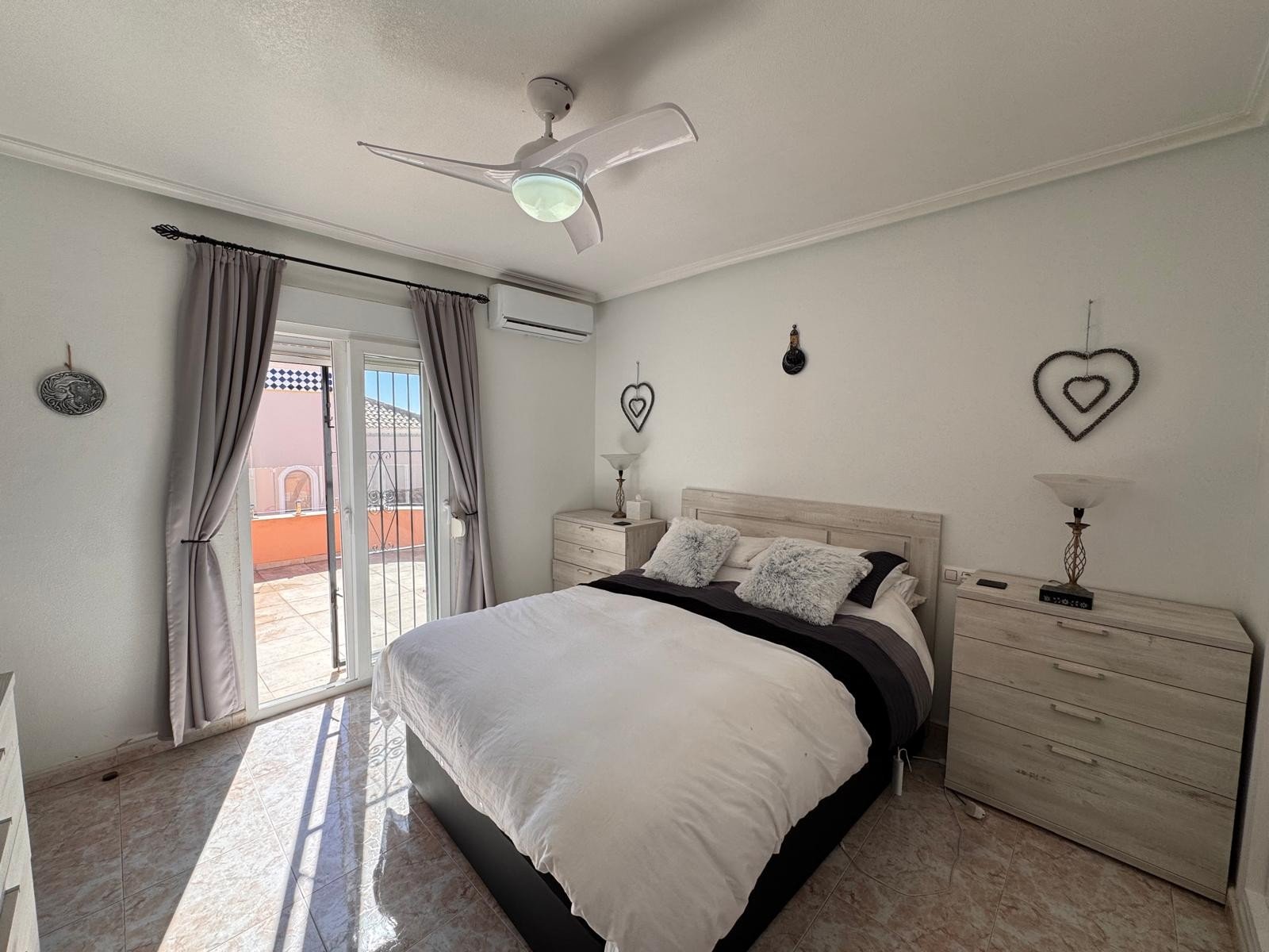 o_1jjji9npr1tf3ismnb71h421g11i