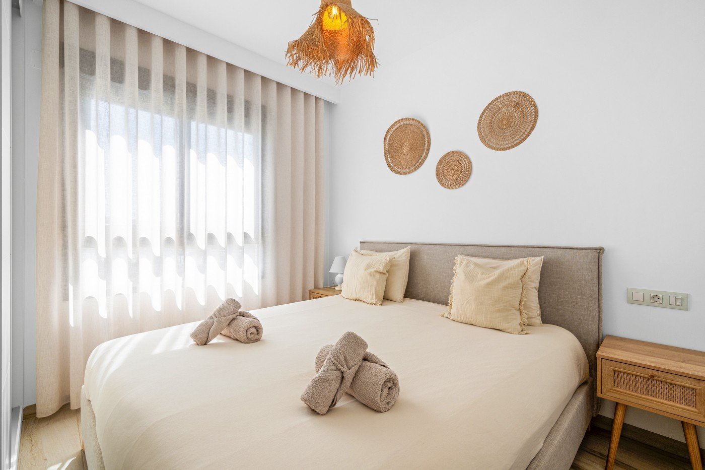 o_1jk0ng8r51mnl1tak1oskatfbac31