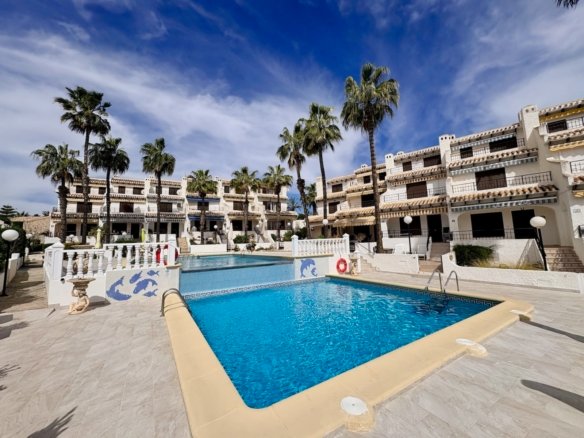 Town House for sale in Orihuela Costa
