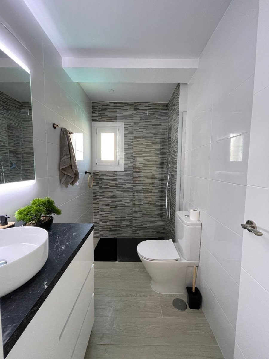 o_1jk3237s2k7h7rpogpd931evt1r