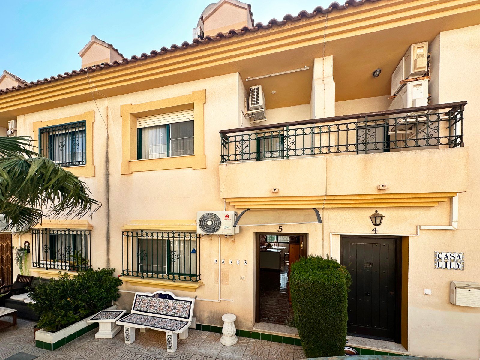 o_1jkg65oco1b1a15dm19rv1hd16mr30.jpg Town House for sale in Orihuela Costa