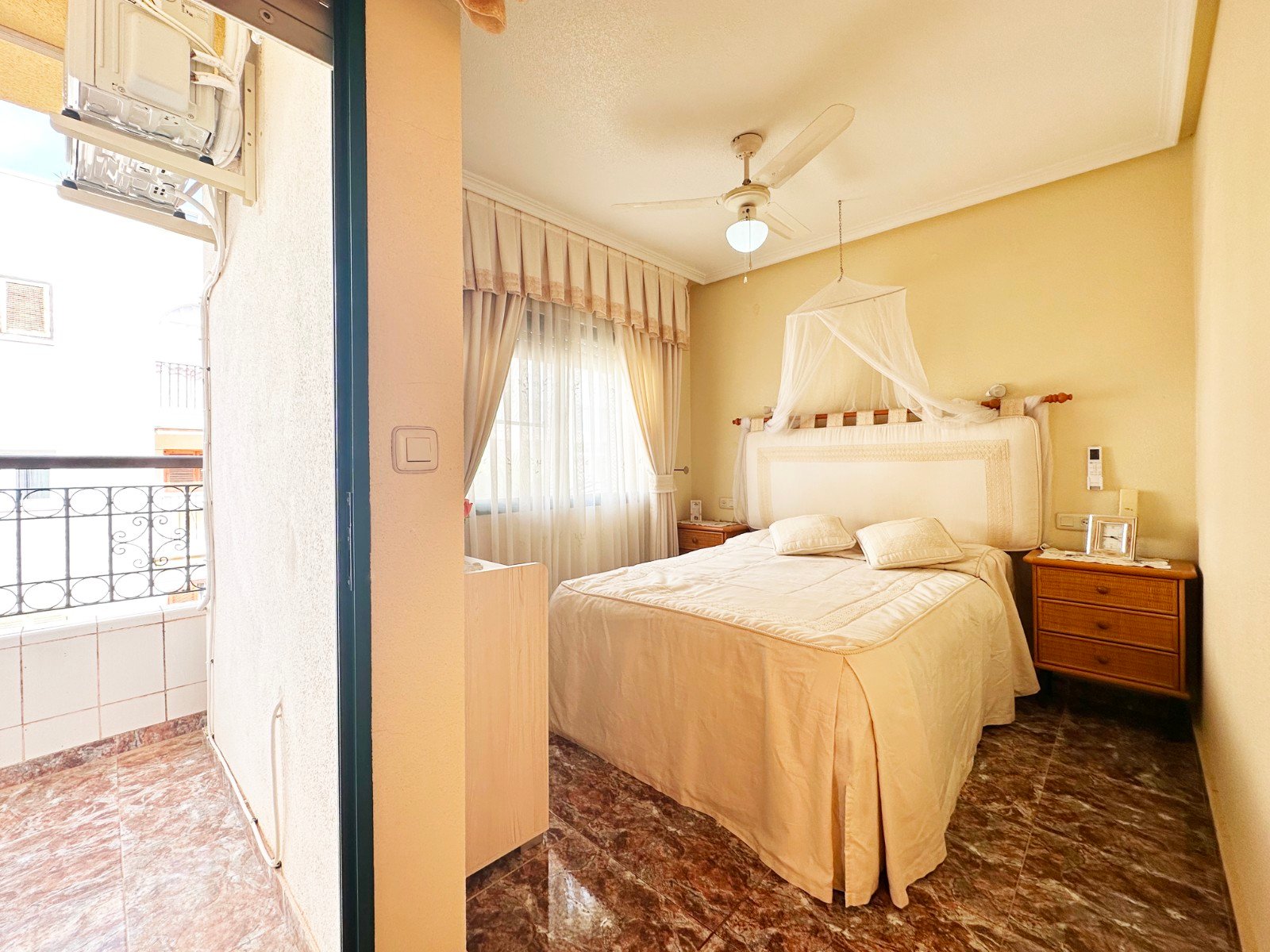 o_1jkg65oco1qul10ie75u1ecm90v42