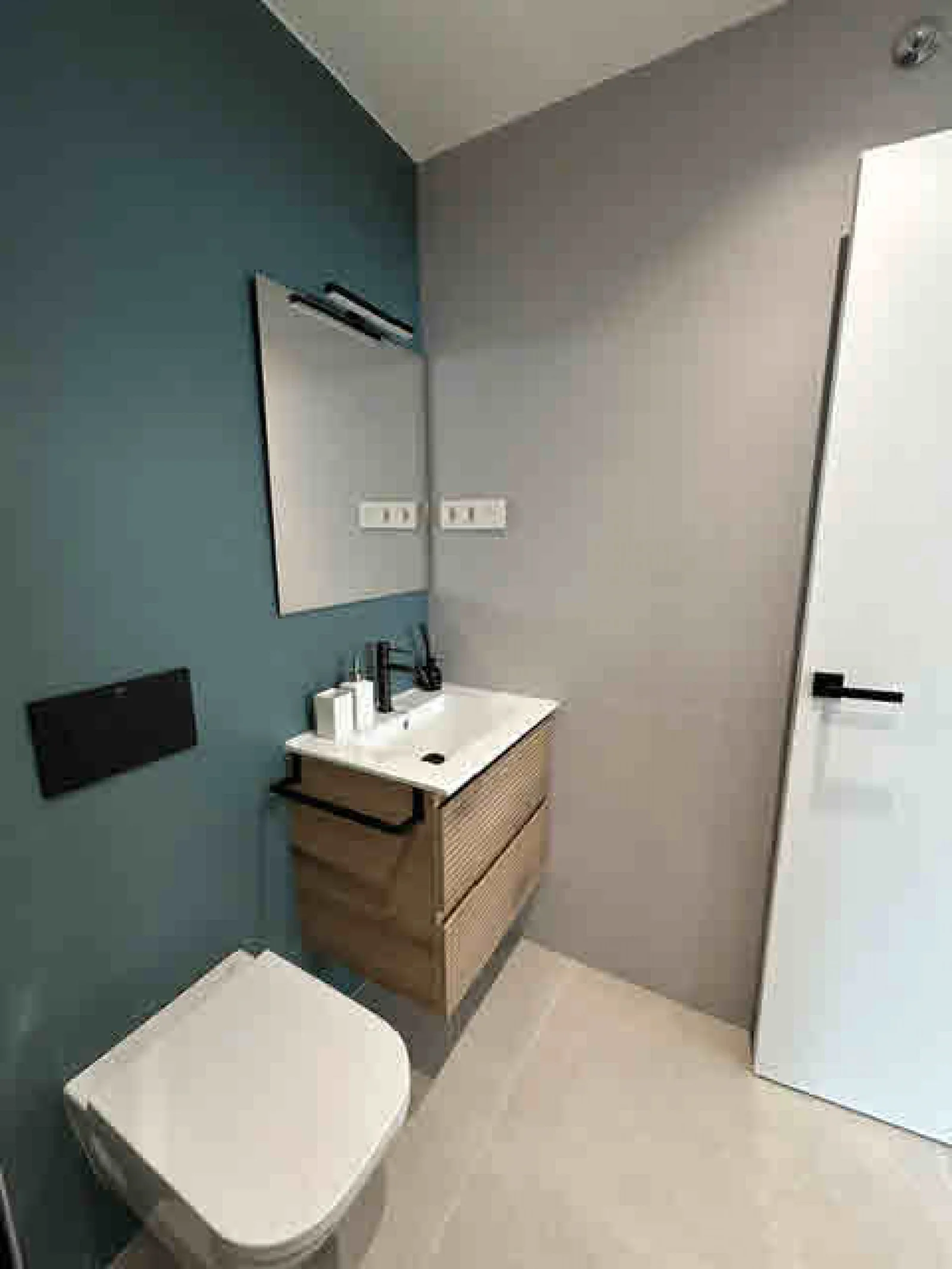 property_attachment_1zrpq4ozua_20260327020541