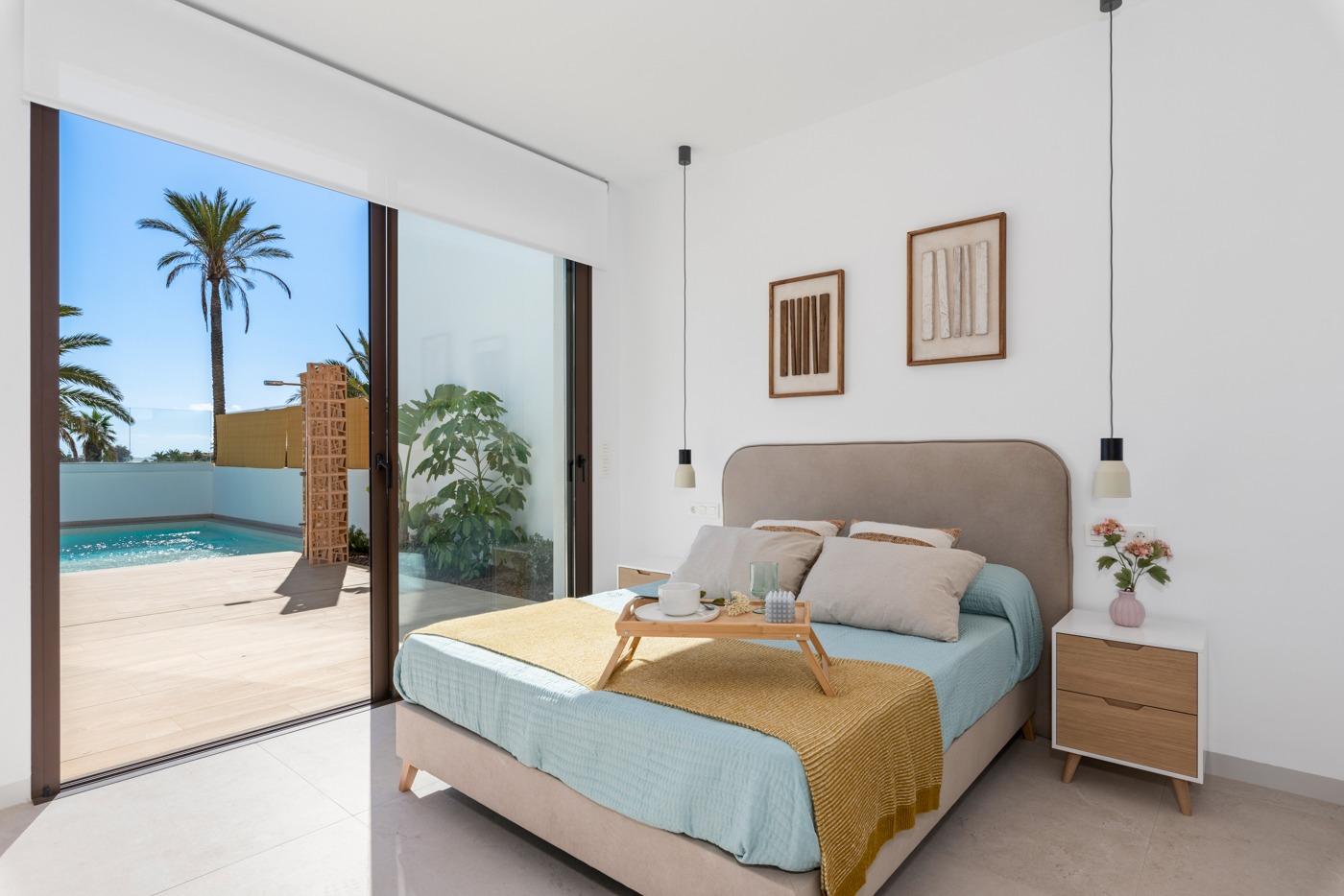 15-28 Villa in Los Alcazares, Murcia