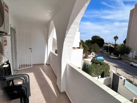 Apartment for sale in Cabo Roig