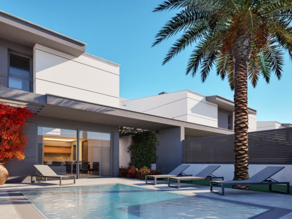 Villa for sale in Los Nietos