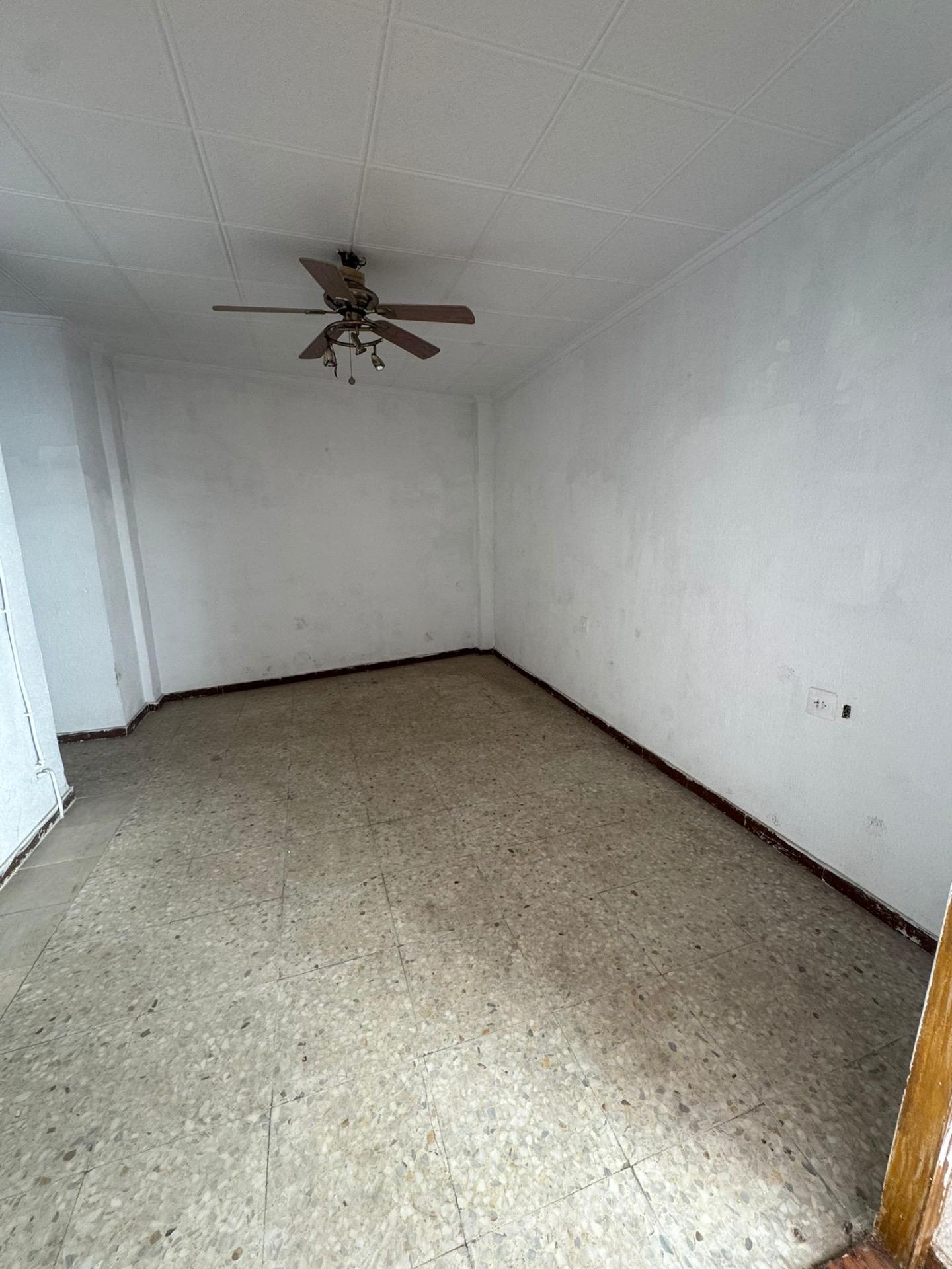 2-17 Apartment in Guardamar del Segura, Alicante
