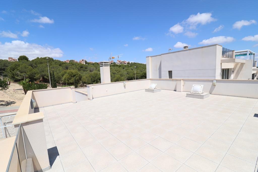 2-19 Villa in San Miguel de Salinas, Alicante