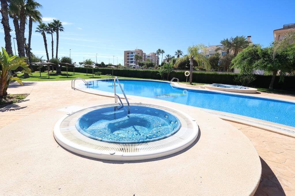 2-24 Penthouse in Pilar de La Horadada, Alicante