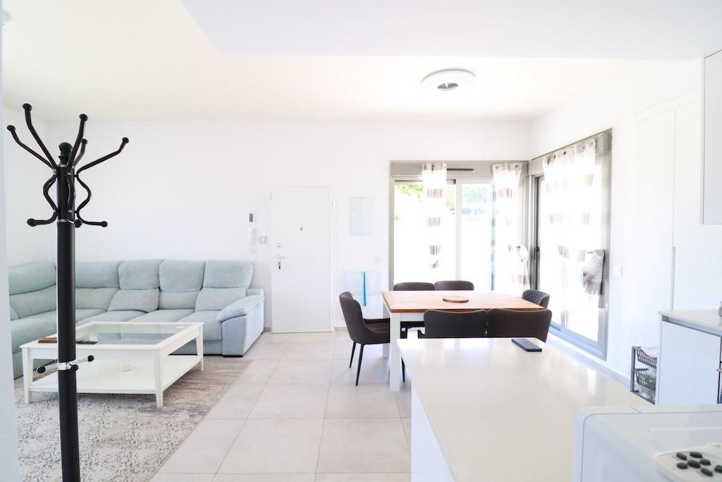 2-6 Villa in San Miguel de Salinas, Alicante