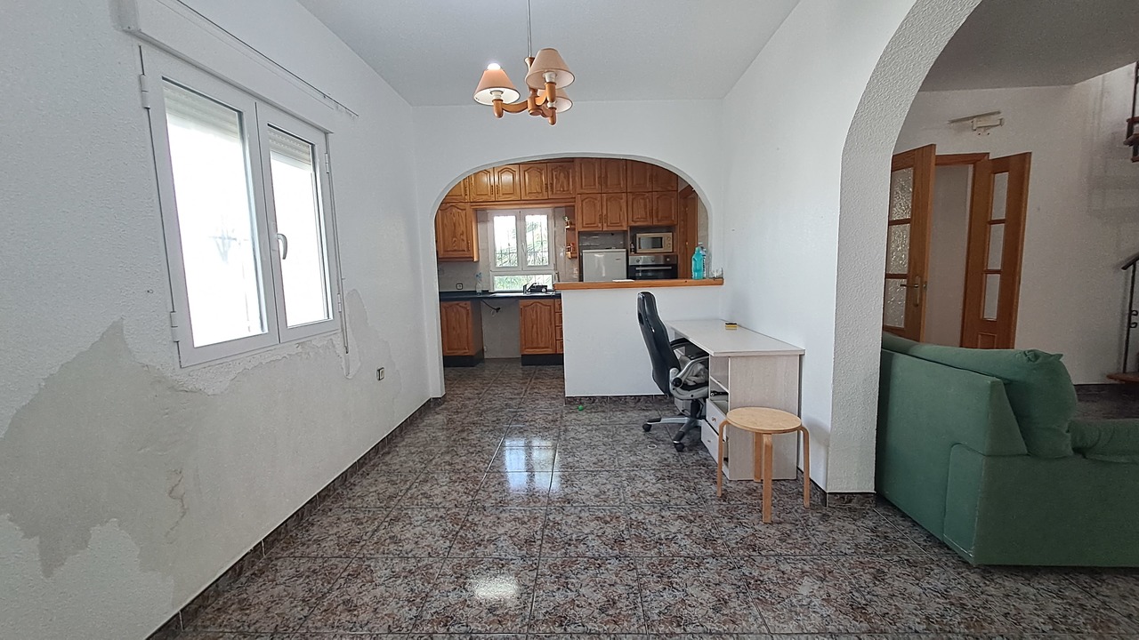 20230710_174217_xlarge Villa in Villamartin, Alicante