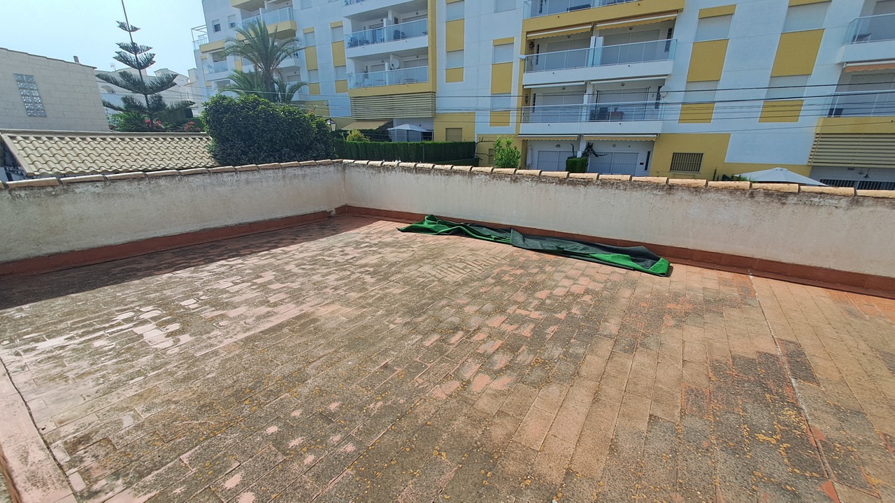 20230710_174531_xlarge Villa in Villamartin, Alicante