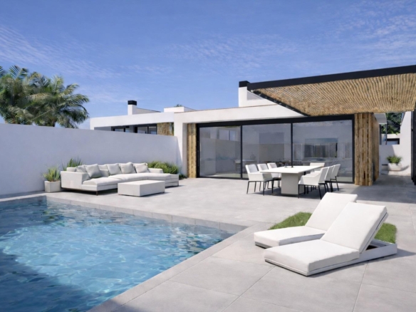 Villa for sale in Los Alcazares