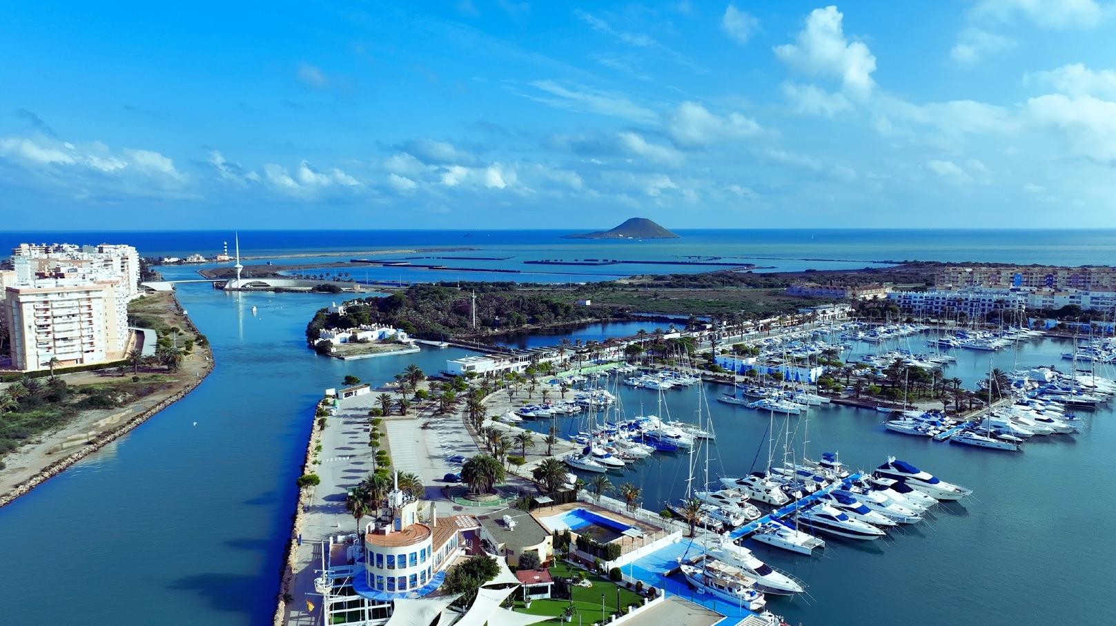 23-32 Apartment in La Manga del Mar Menor, Murcia