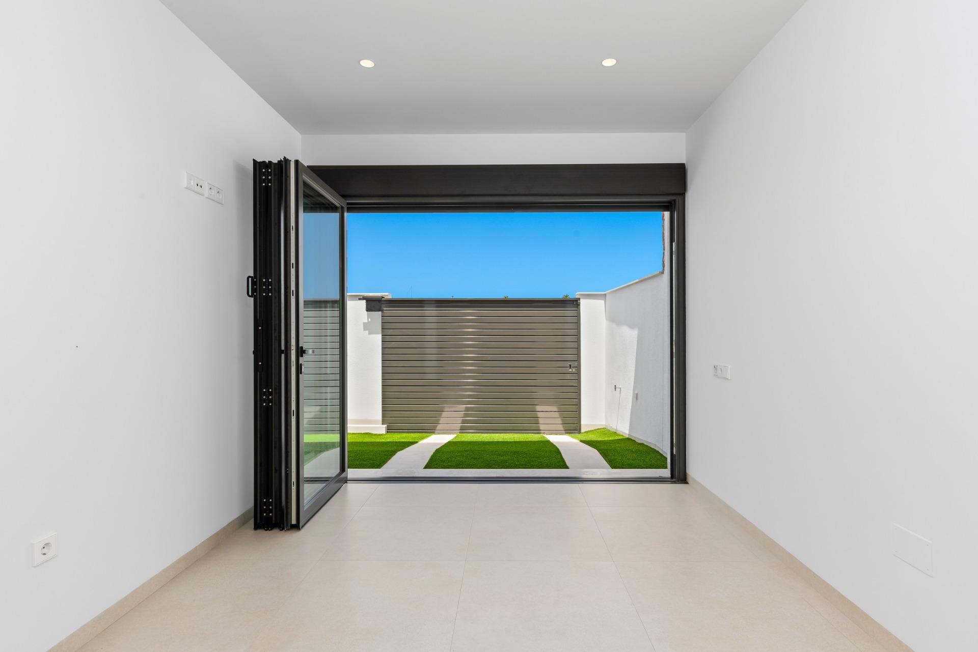 27-23 Villa in Los Alcazares, Murcia