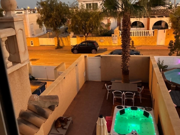 Town House for sale in Avileses
