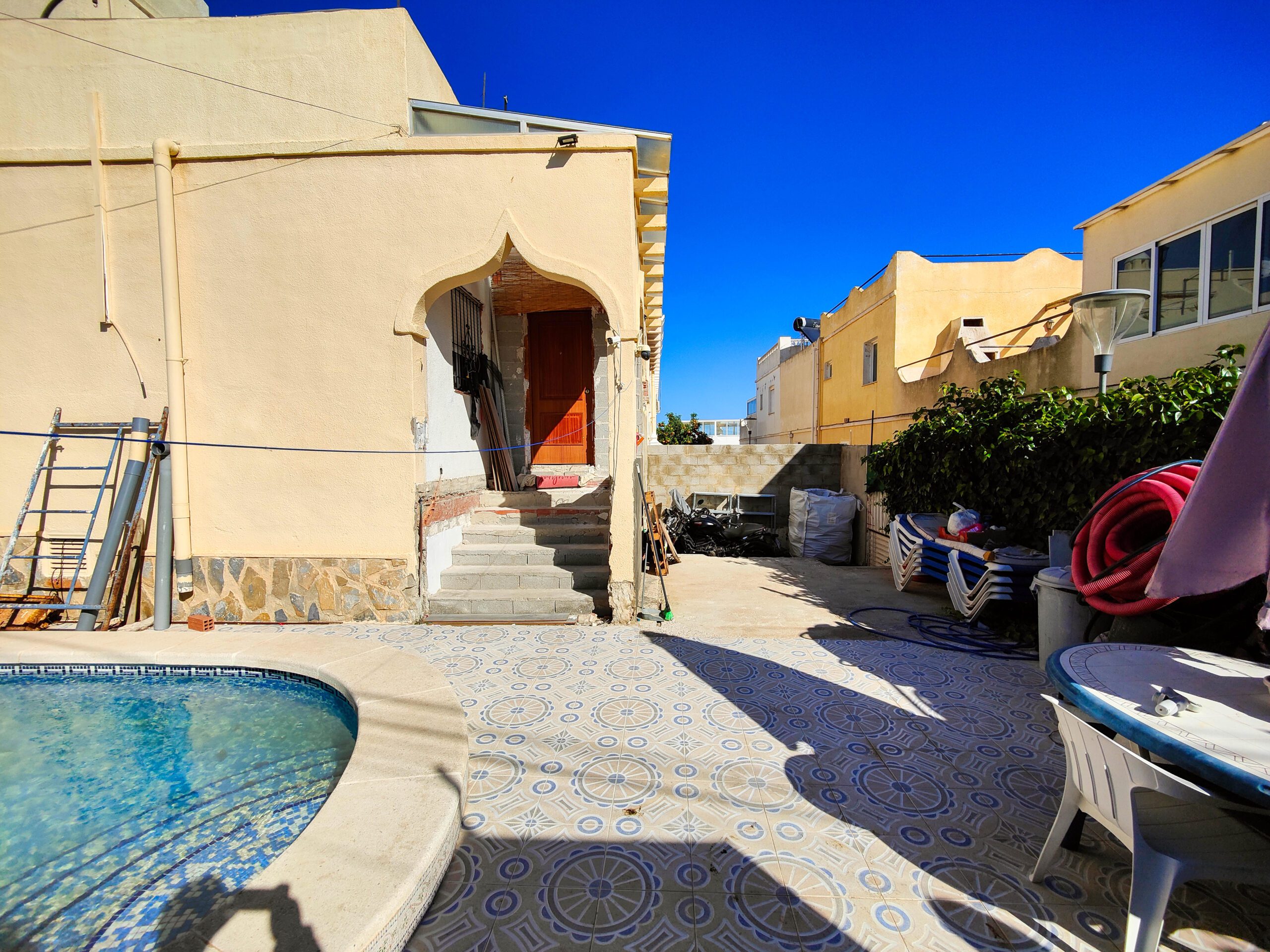 430_69805fc3e85e0 Town House in San Miguel de Salinas, Alicante