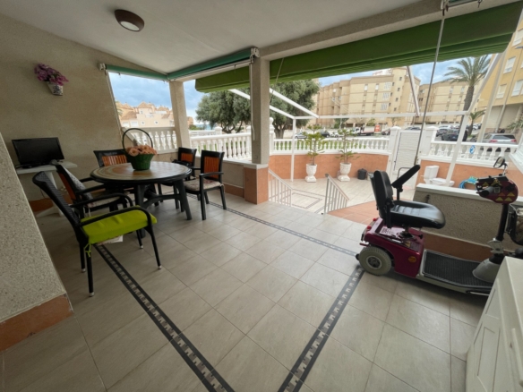 Town House for sale in Guardamar del Segura