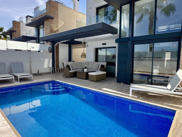 Villa for sale in Orihuela Costa