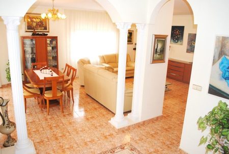 5802_tn_DSC_0051-850x570_large Villa in La Zenia, Alicante