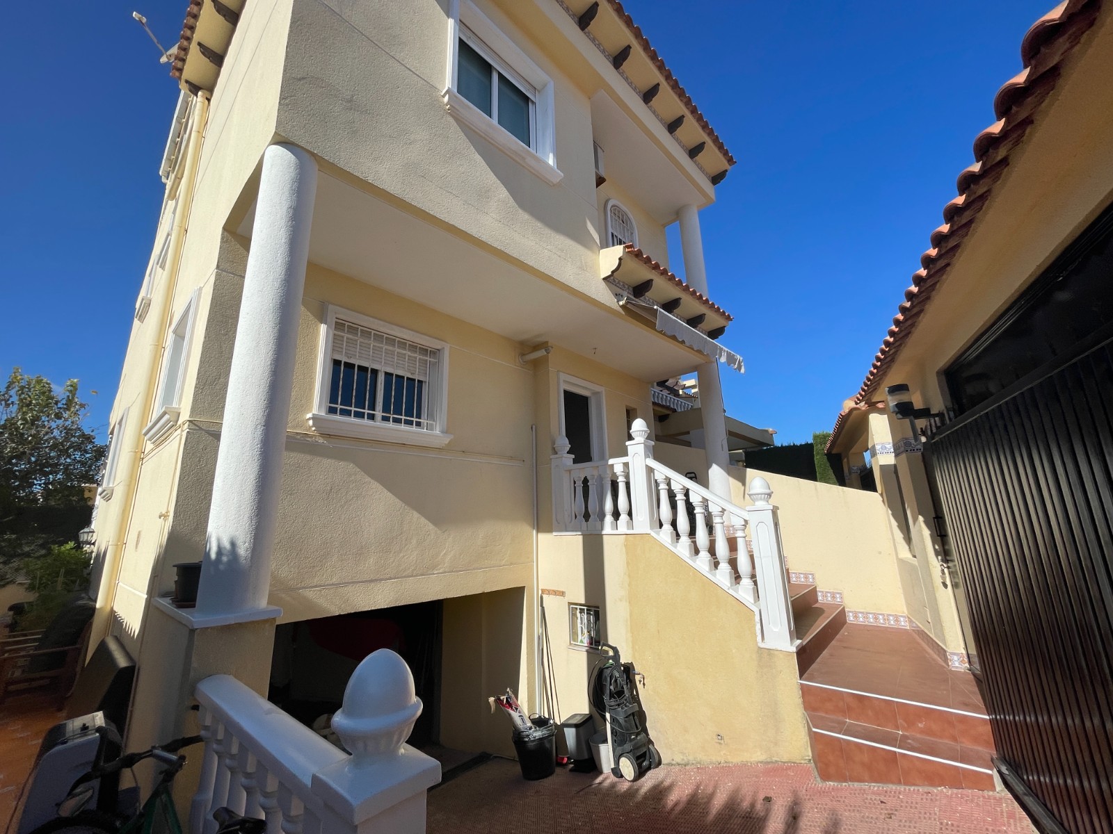 598811_694127cc4a10f.jpg Villa for sale in Guardamar del Segura