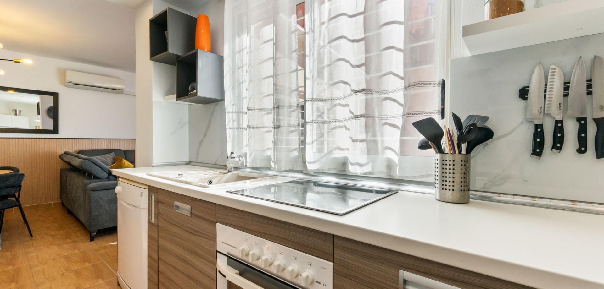 684732_xl Town House in Orihuela Costa, Alicante