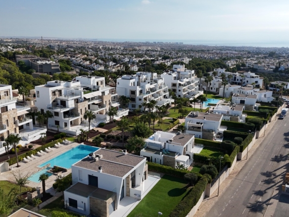 Villa for sale in Los Dolses