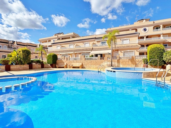 Town House for sale in Orihuela Costa