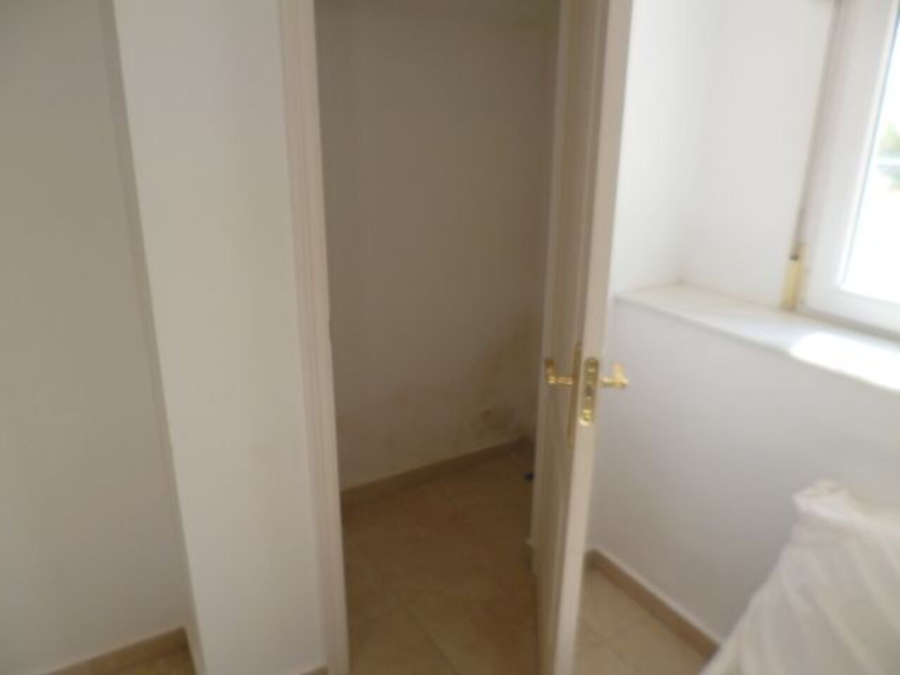 6935-villa-for-sale-in-villamartin-3409958-large Villa in Villamartin, Alicante