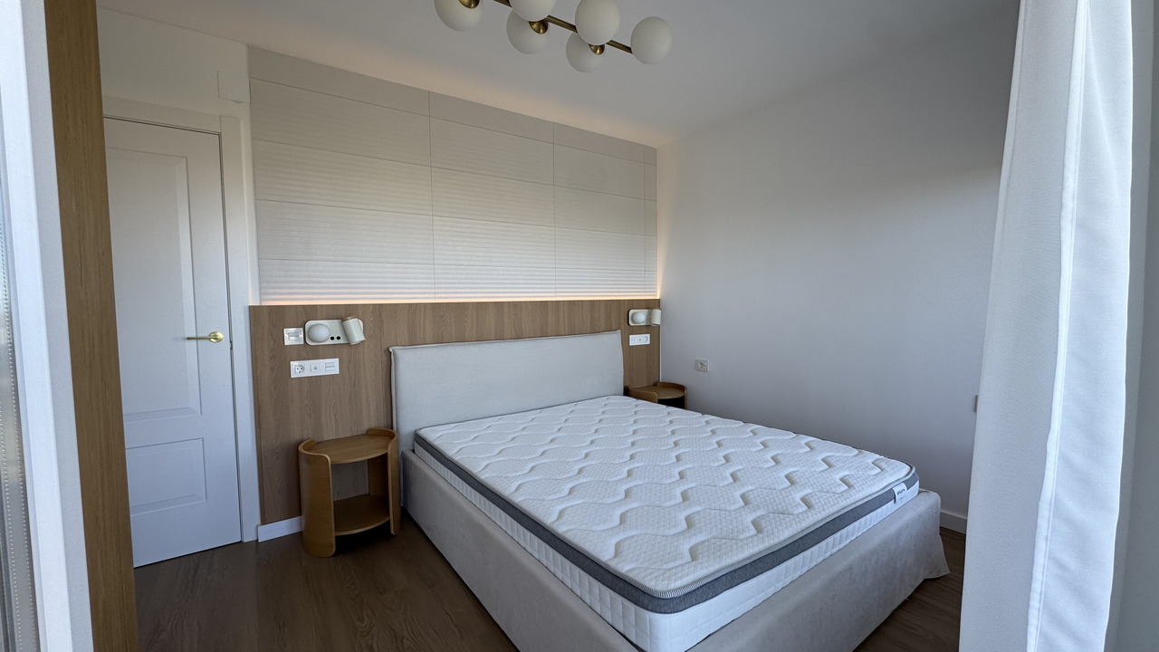 6A85E68A-694E-4AA2-ADEC-61584D30606C_xlarge Penthouse in Punta Prima, Alicante