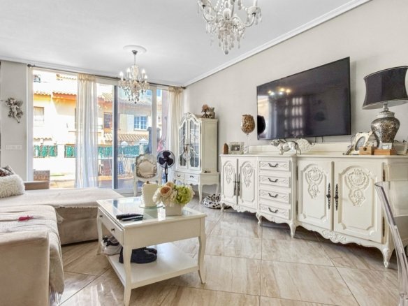 Town House for sale in Orihuela Costa