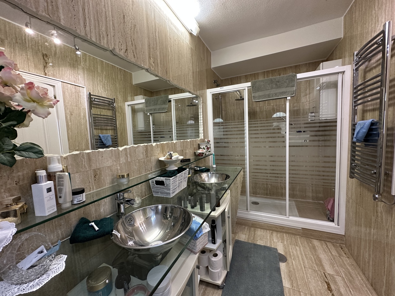 760DAAEC-2649-4525-A0EA-E728926D211A_xlarge Villa in Villamartin, Alicante