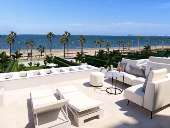Villa for sale in Los Alcazares