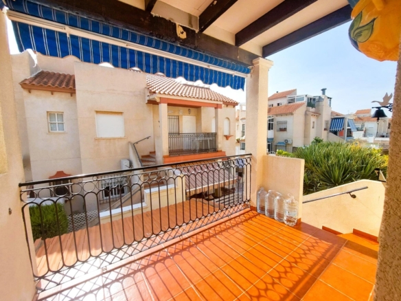 Bungalow for sale in Orihuela Costa